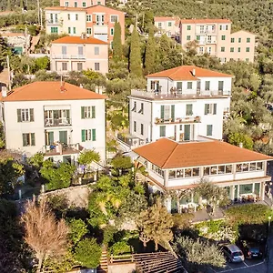 Miramaretellaro 2*, Tellaro Italie